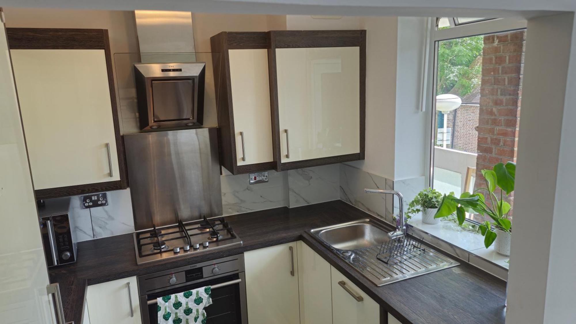 Bright Spacious Airy 2 Bed Flat Ealing Esterno foto